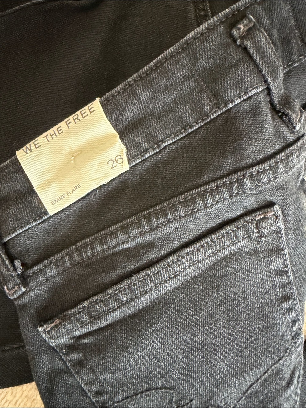 36. We The Free Emre Low-Rise
Flare Jeans 26 & 27 - Picture 16 of 16
